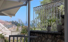 Views Apartments & Suites